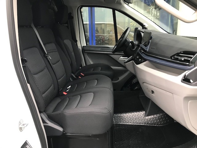MAXUS eDeliver 7 L1 77kWh-image-3