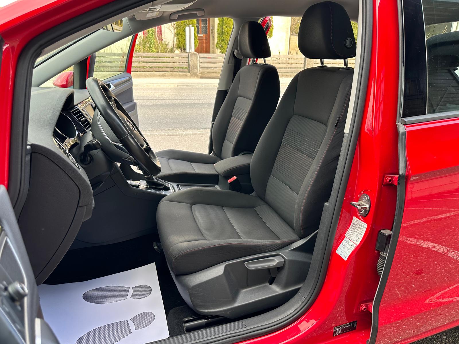 VW Golf Sportsvan 1.4 TSI Sound DSG-image-9