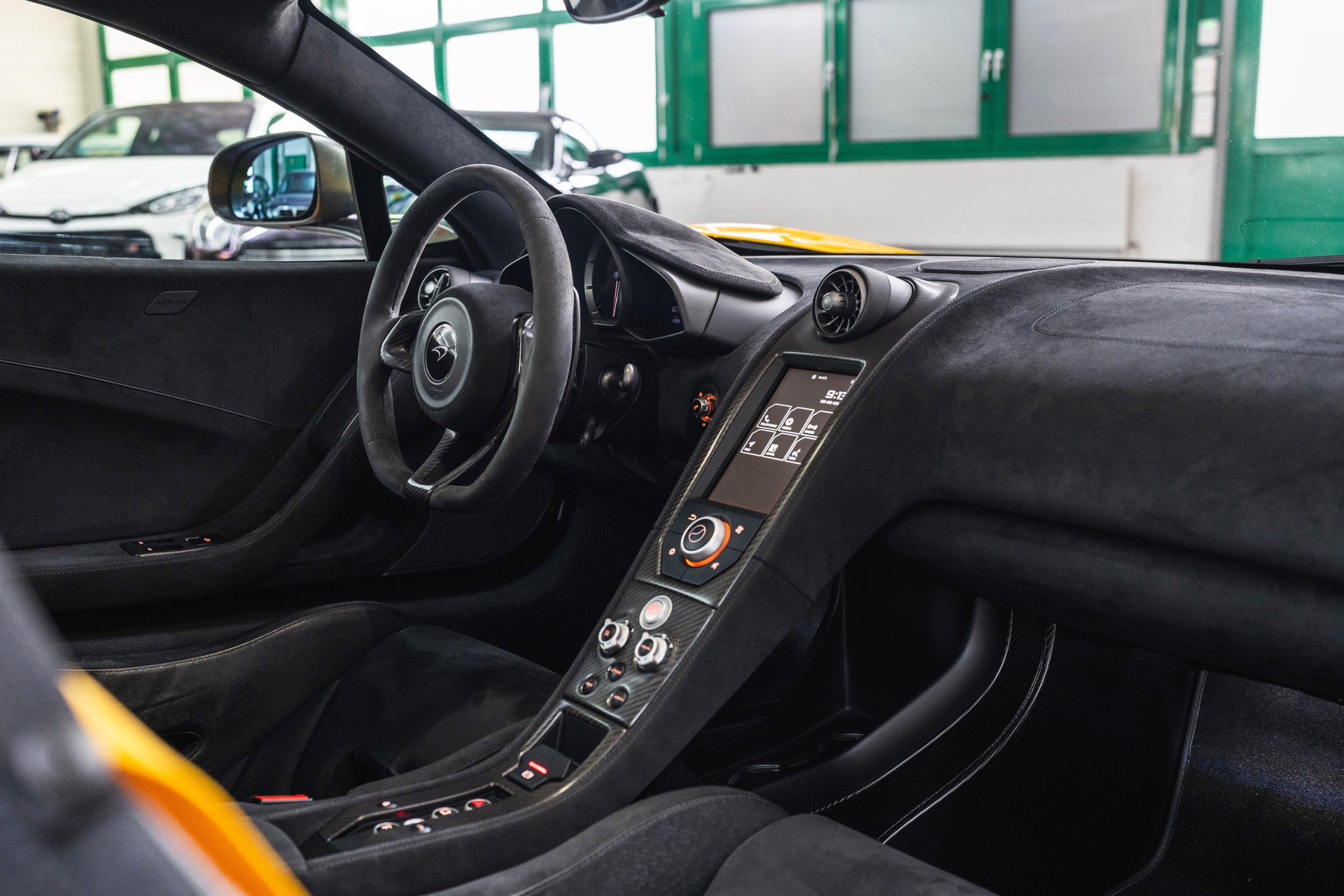 McLAREN 675LT Coupé 3.8 V8 SSG-image-15