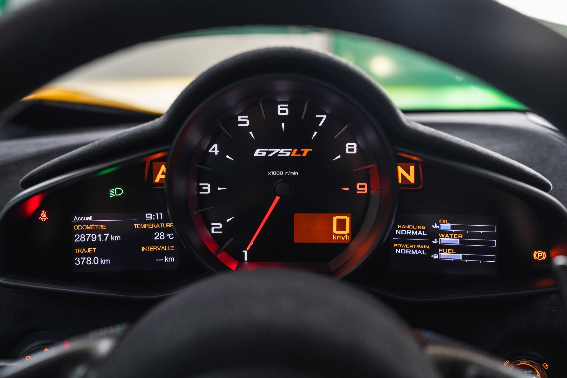 McLAREN 675LT Coupé 3.8 V8 SSG-image-20