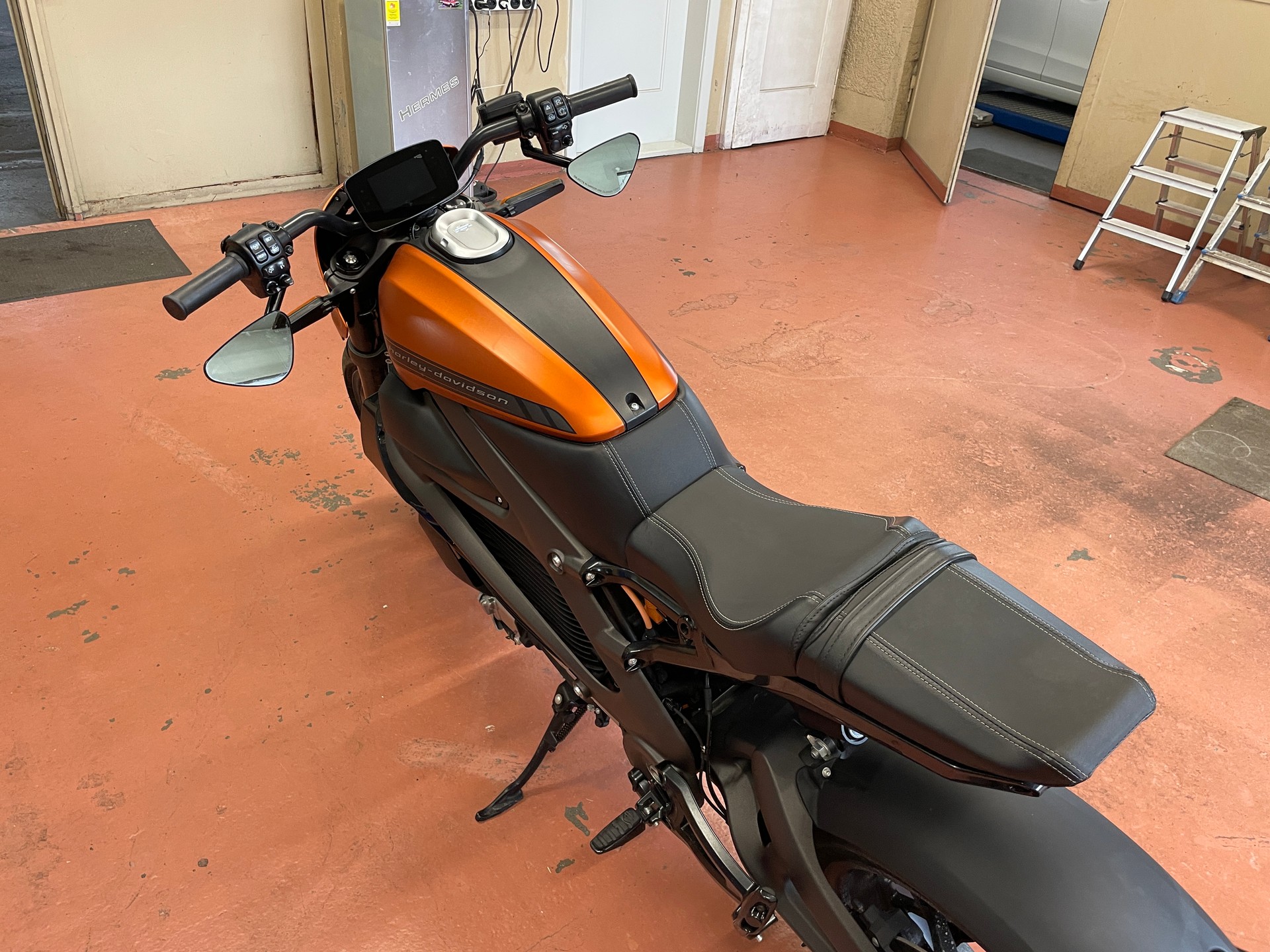 HARLEY-DAVIDSON Live Wire-image-6