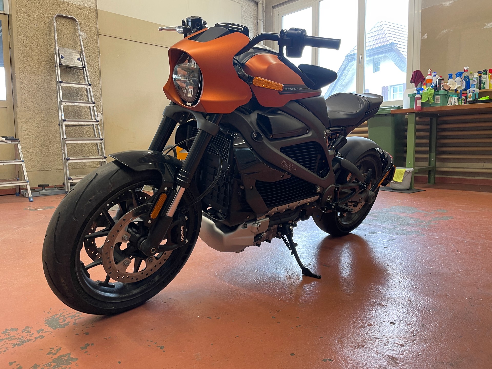 HARLEY-DAVIDSON Live Wire-image-3