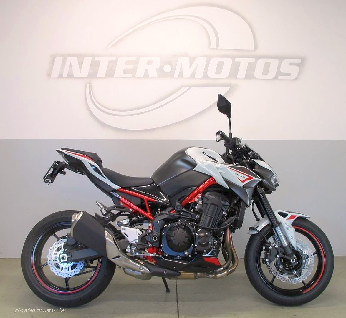 KAWASAKI Z900 (70/35kW)-image-0