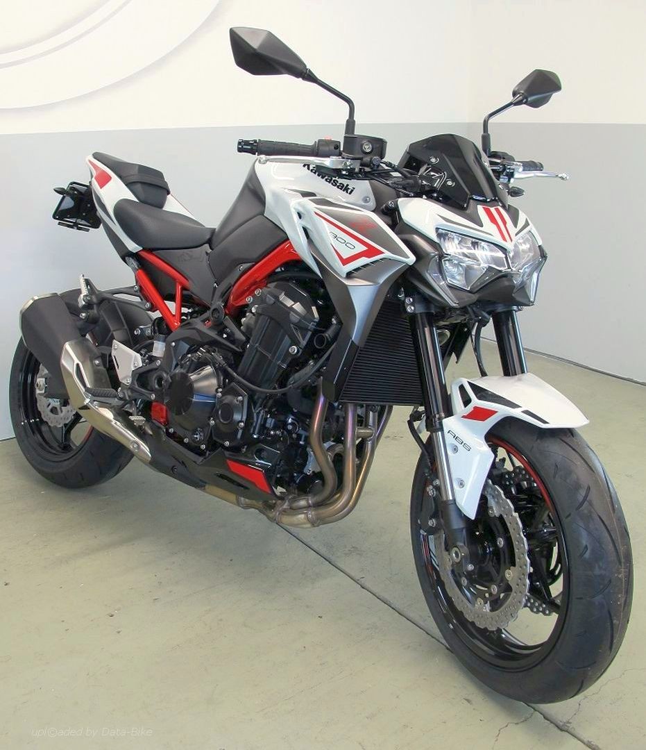 KAWASAKI Z900 (70/35kW)-image-5