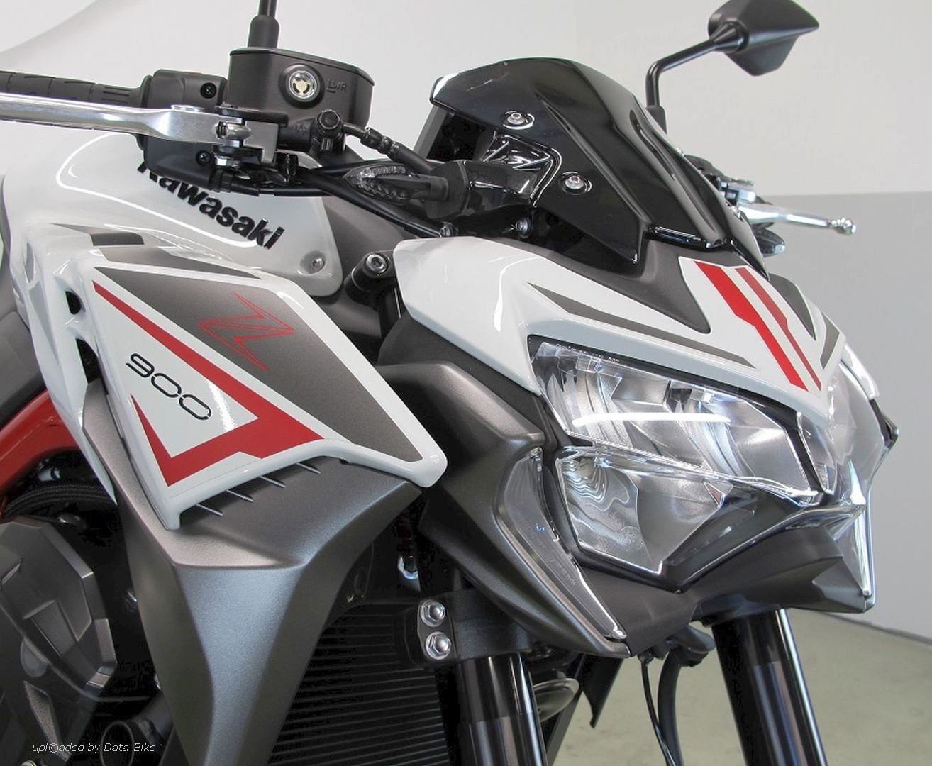 KAWASAKI Z900 (70/35kW)-image-3