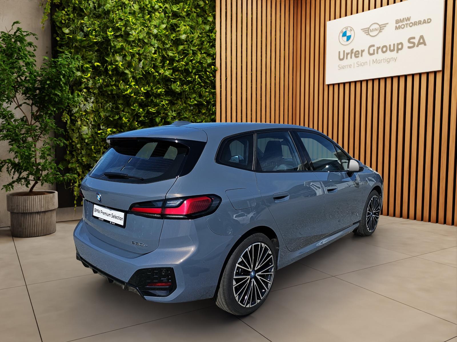 BMW 🆕 230e xDrive Active Tourer (CH)⛽+🔌-image-7