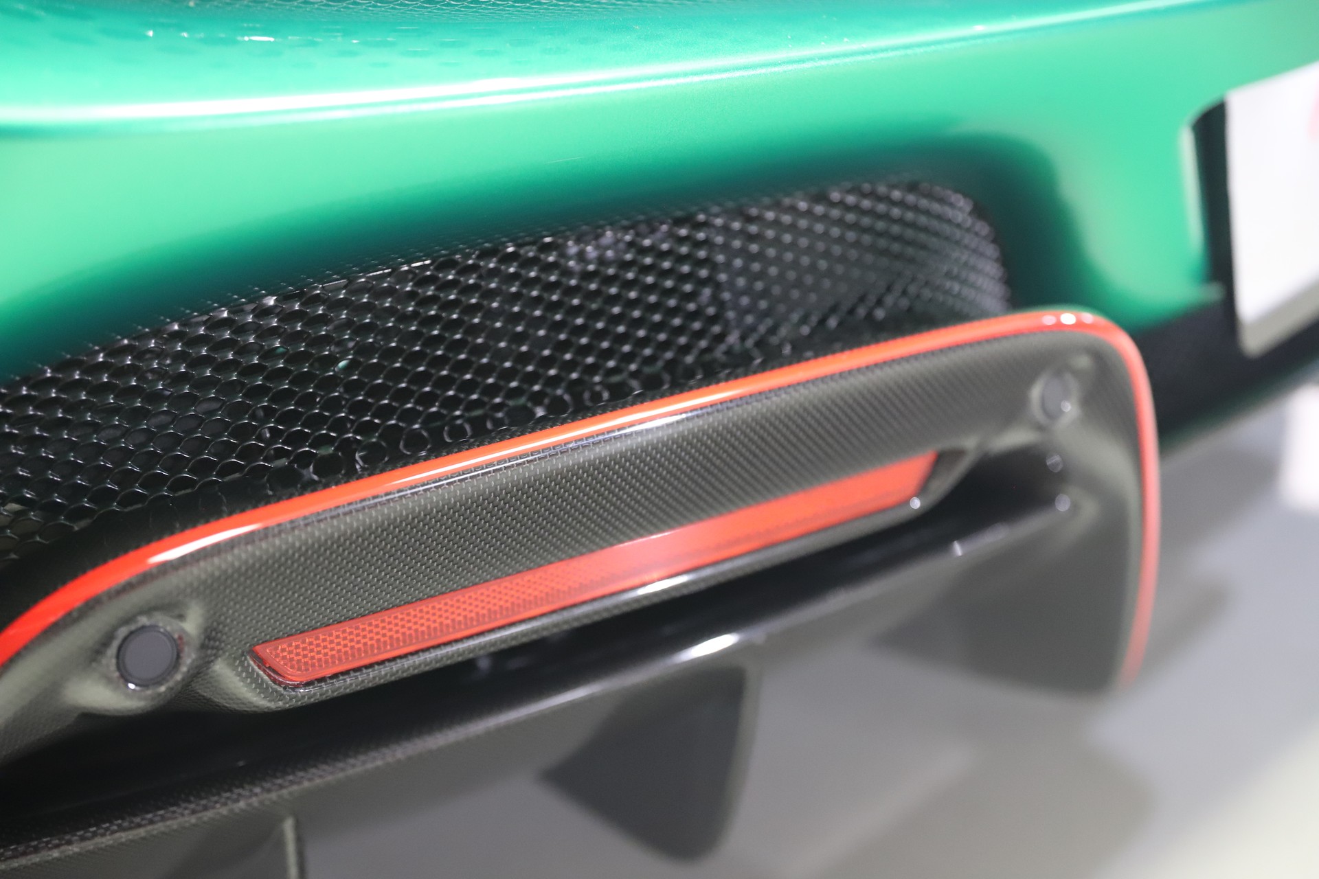 FERRARI 296 GTB-image-8