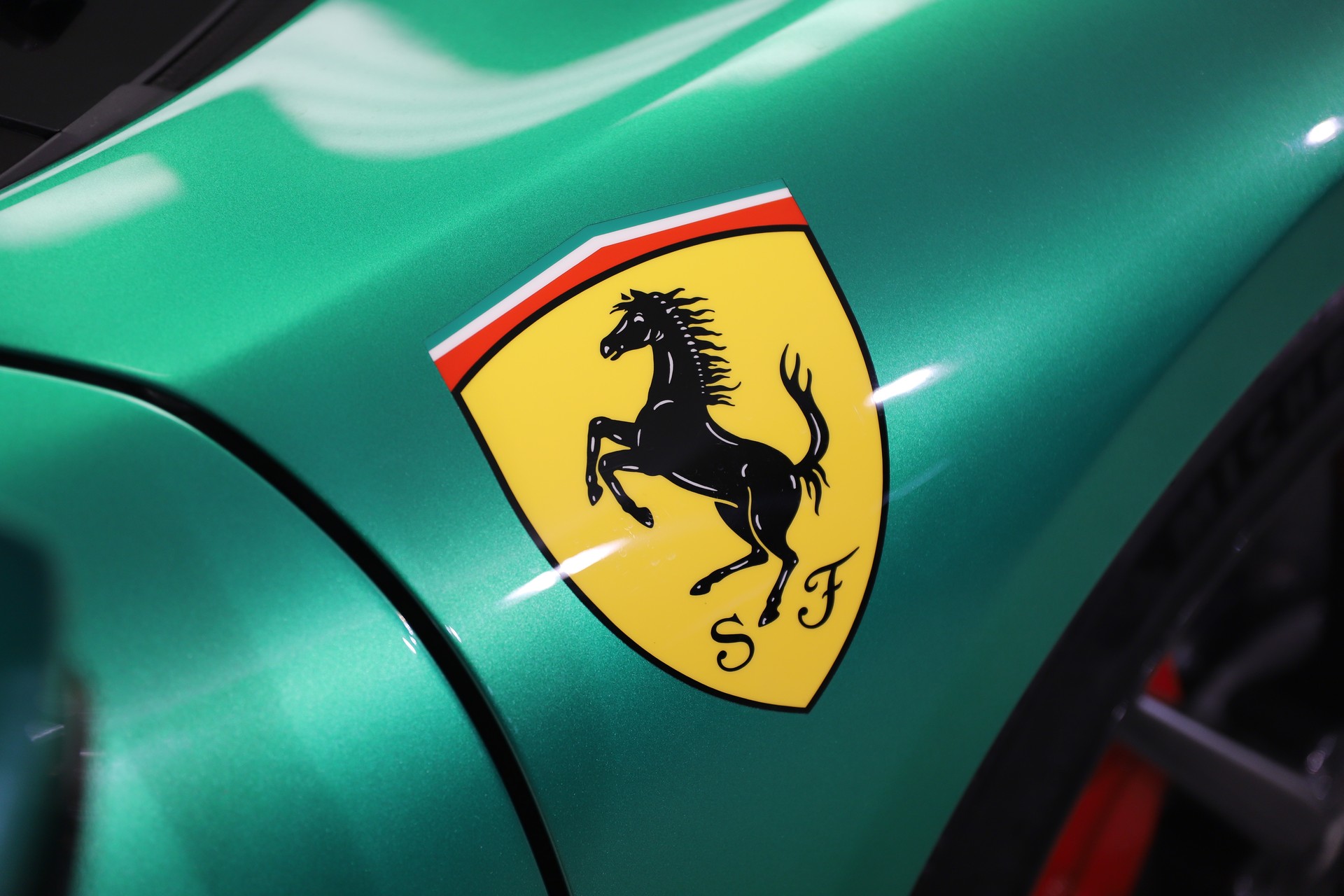 FERRARI 296 GTB-image-5