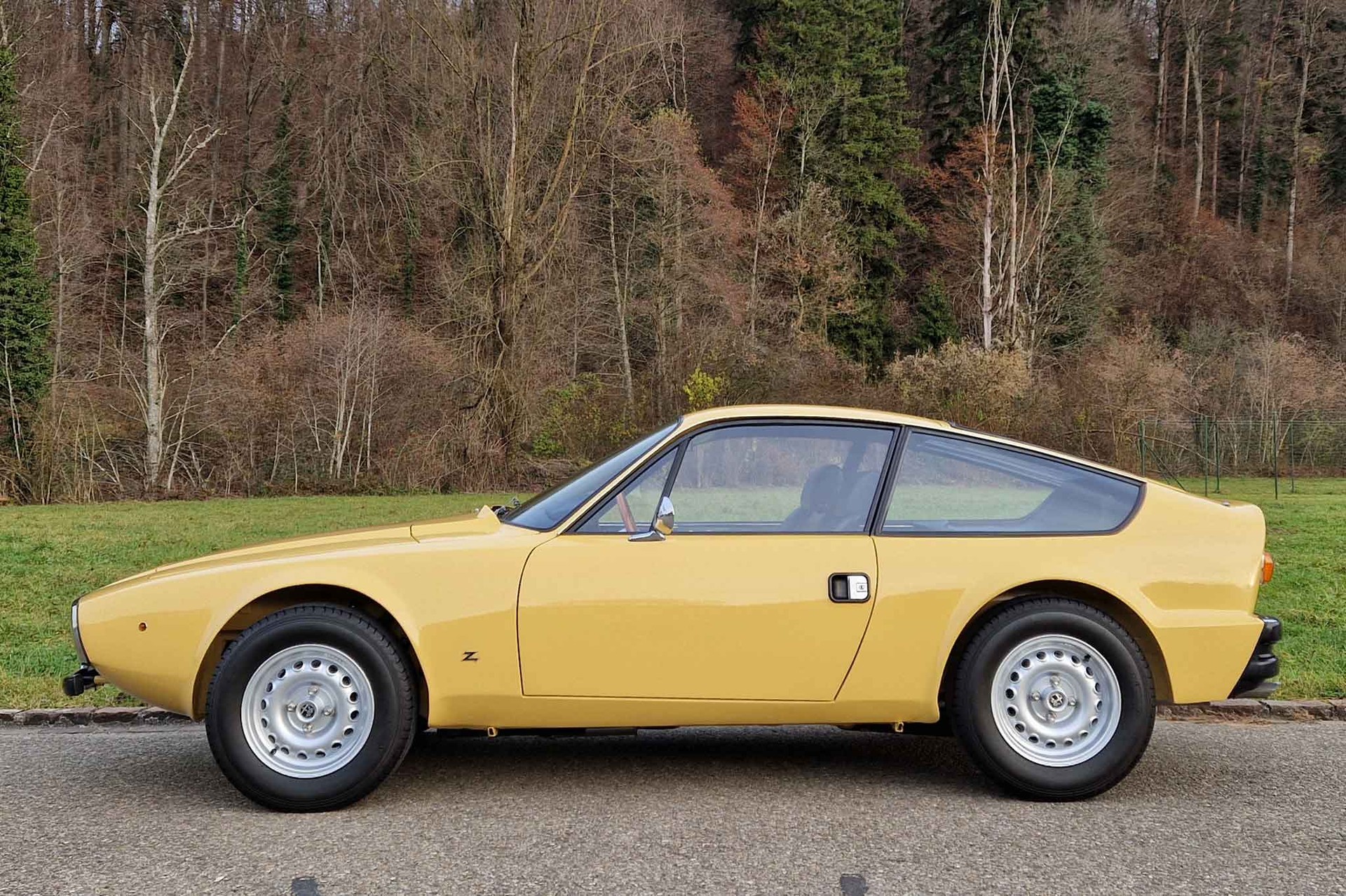 ALFA ROMEO Junior Zagato GT 1300