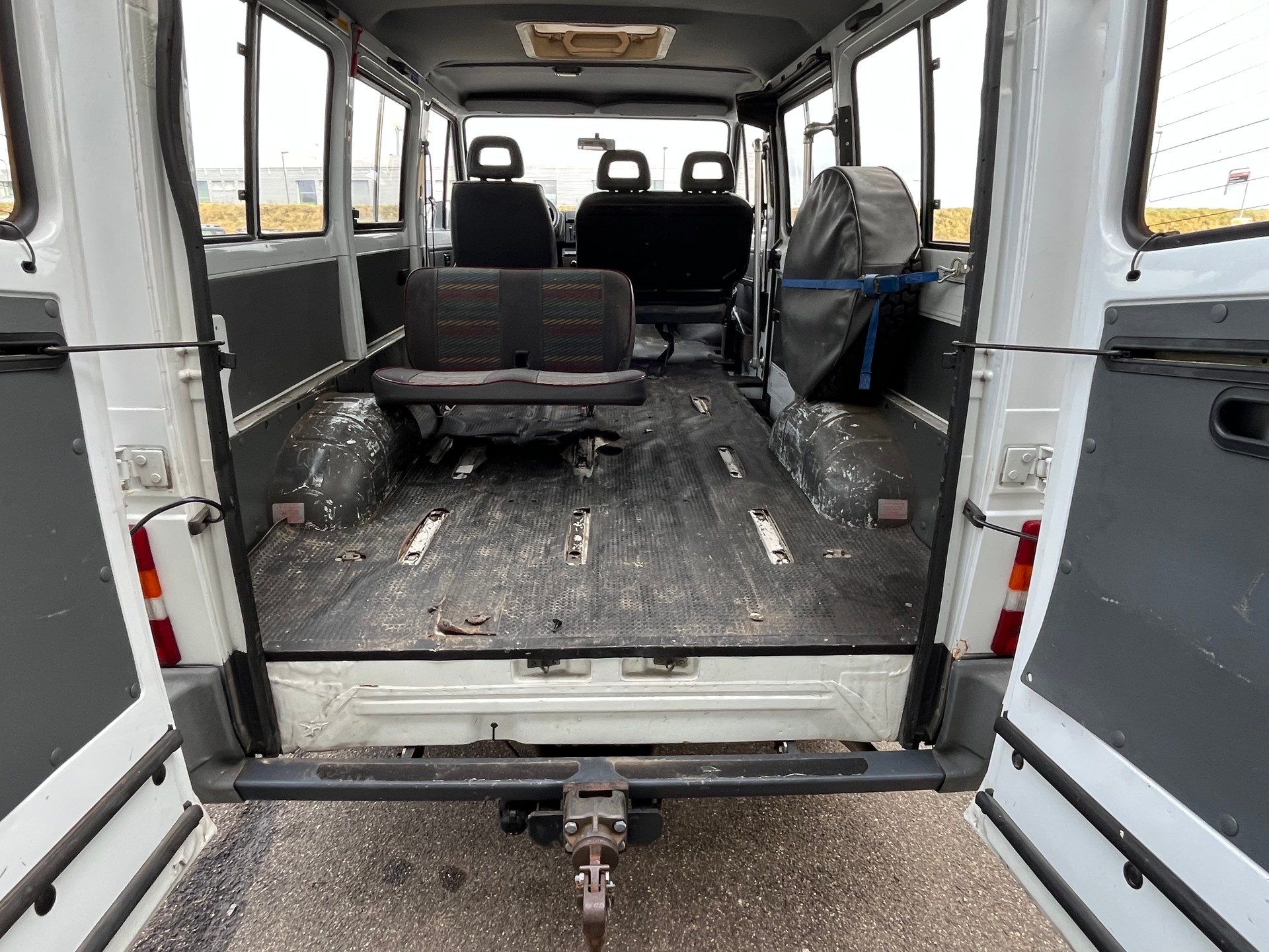 RENAULT TRAFIC 4x4+++OHNE MFK+++RARITÄT MIT WENIG KM+++-image-4