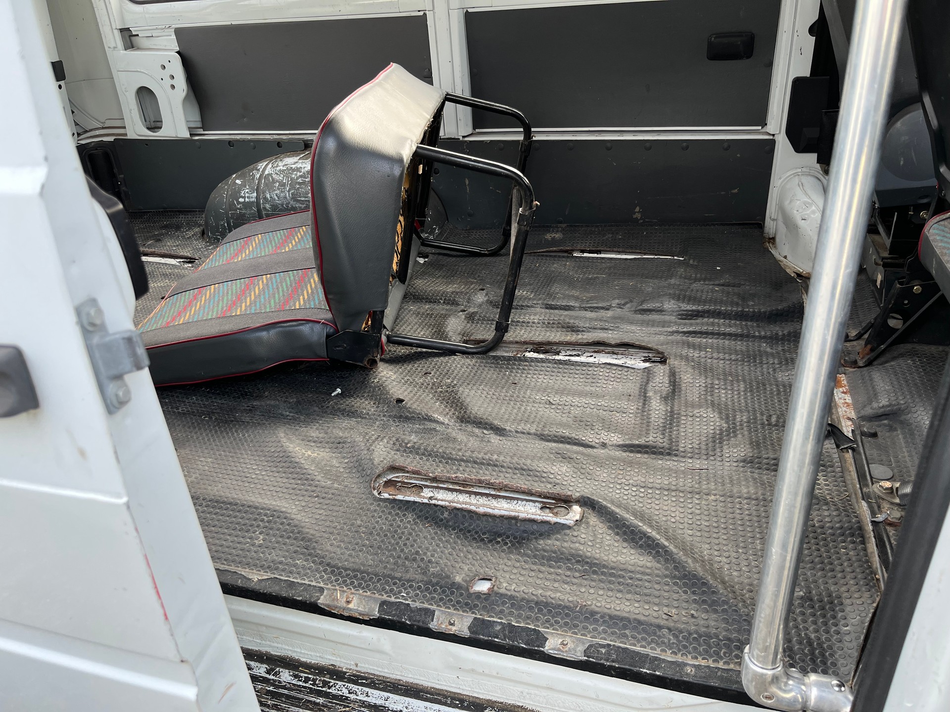 RENAULT TRAFIC 4x4+++OHNE MFK+++RARITÄT MIT WENIG KM+++-image-12