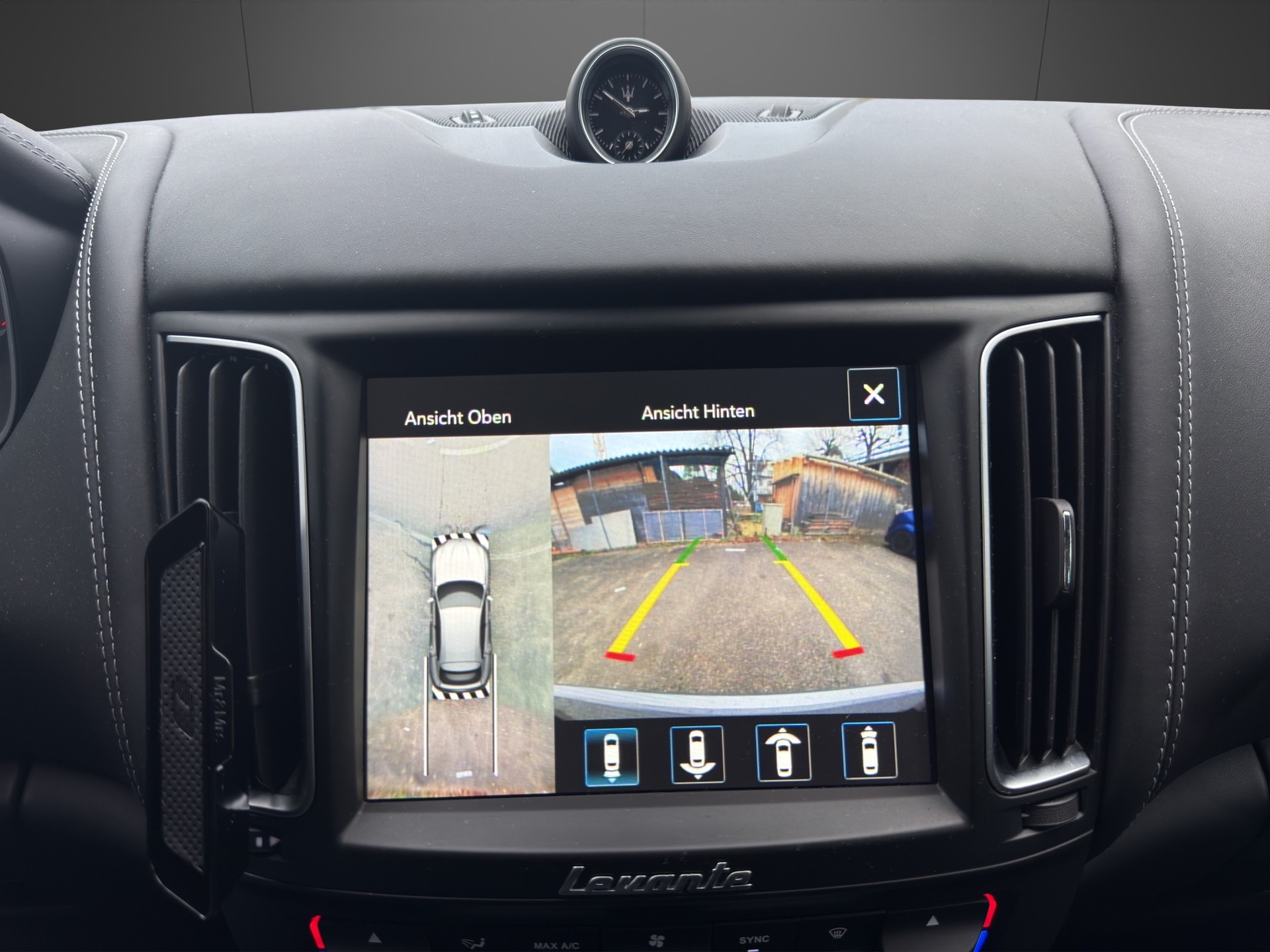MASERATI Levante S 3.0 V6 Automatica-image-16