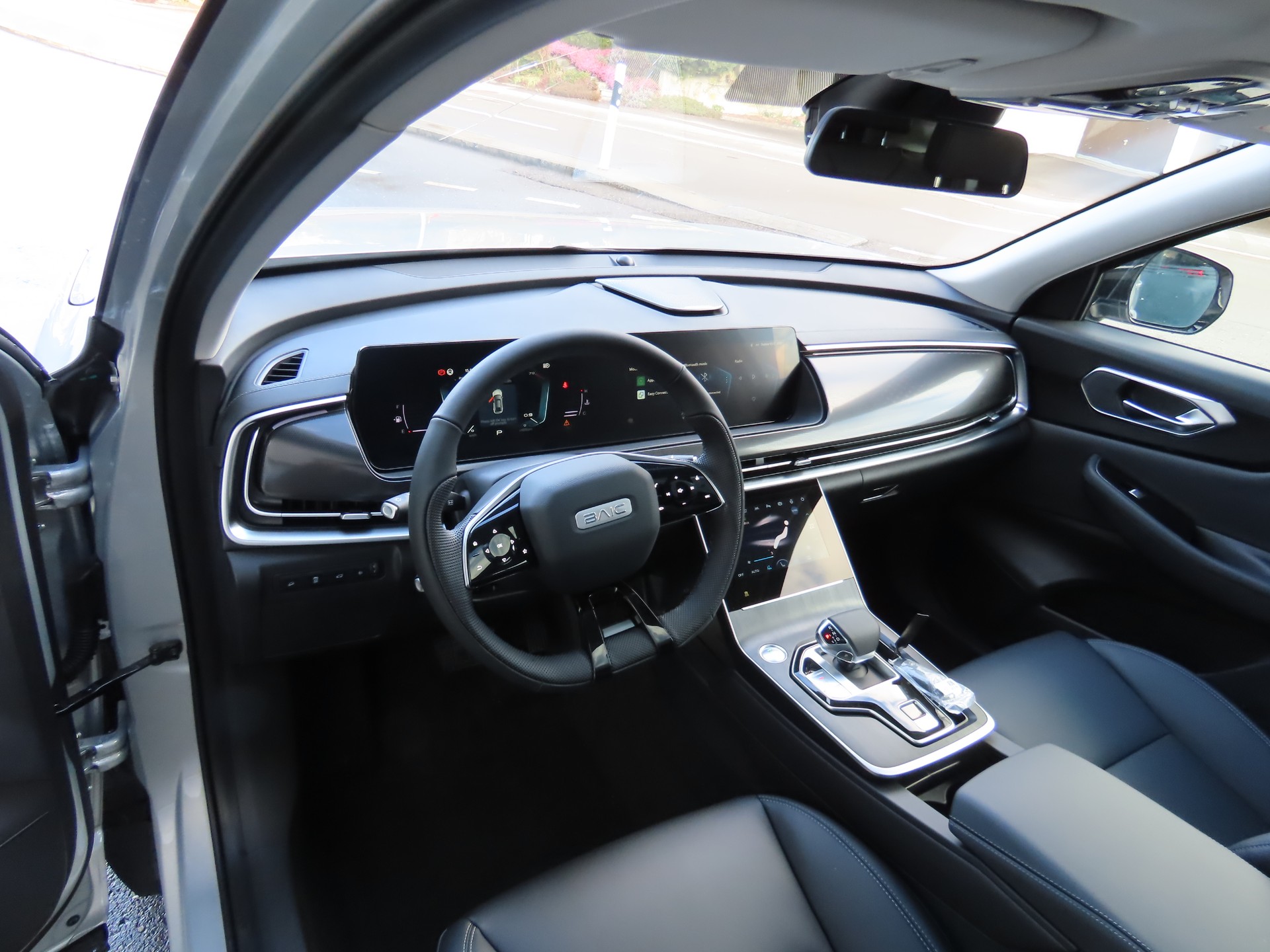 BAIC X7 1.5 Luxury-image-17
