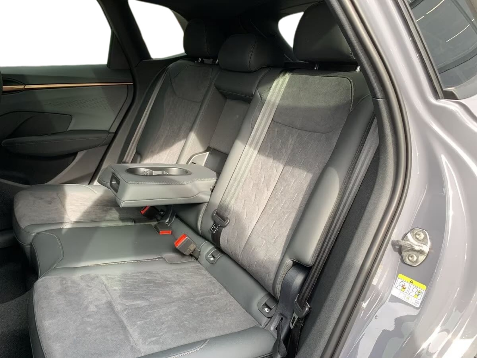CUPRA Terramar 2.0 TSI DSG 4Drive VZ-image-12