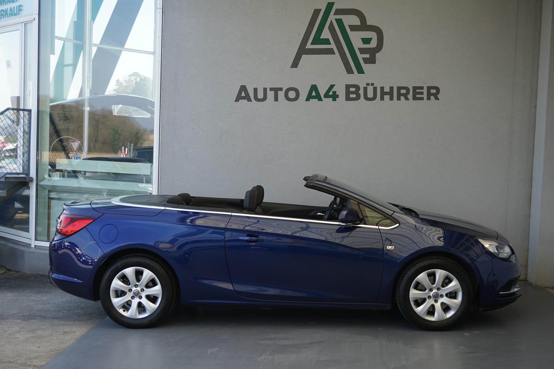 OPEL Cascada 1.4i Turbo 140 PS Cabriolet 6-Gang-image-7