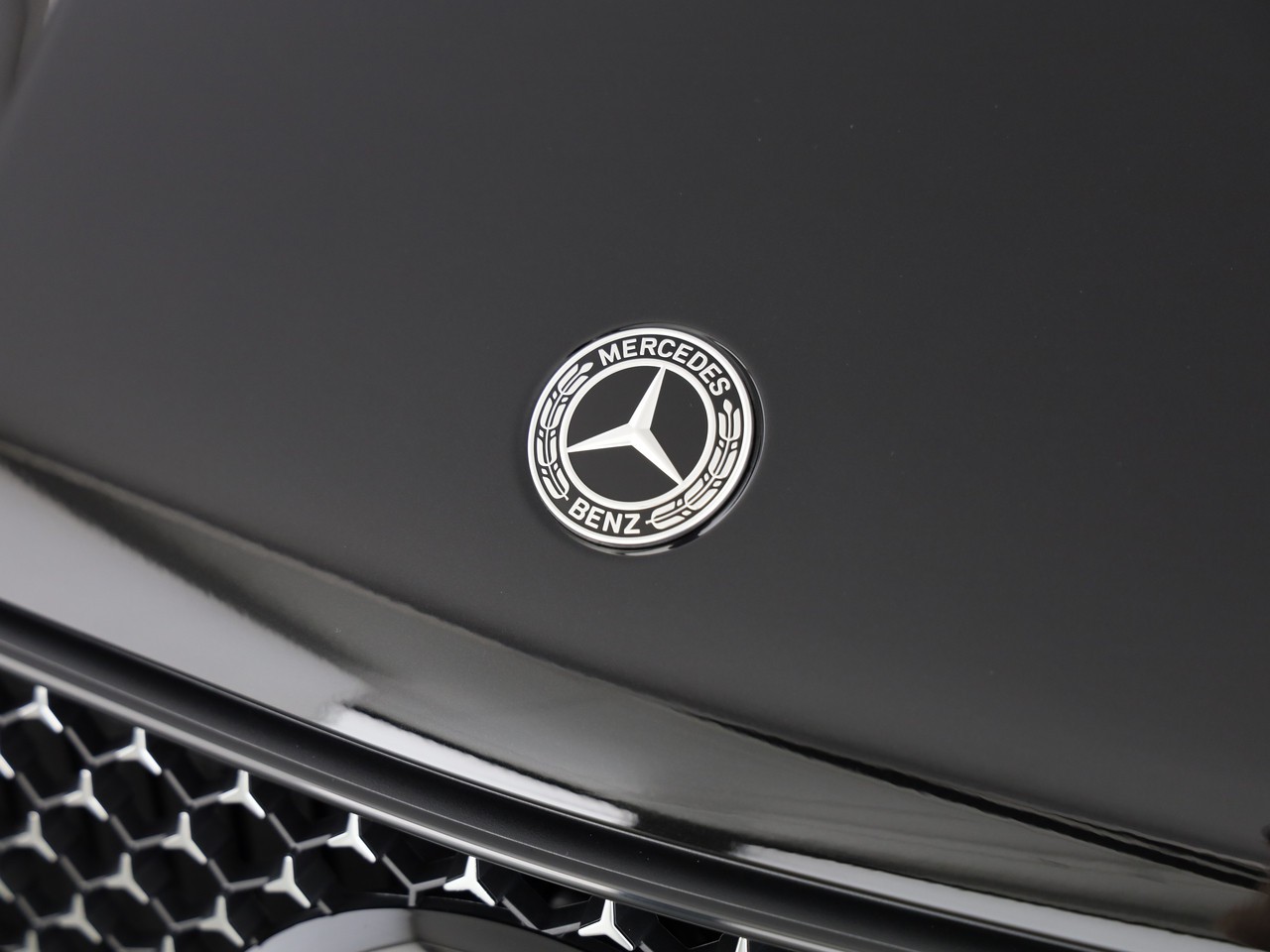MERCEDES-BENZ GLC 300 d 4Matic 9G-Tronic-image-19