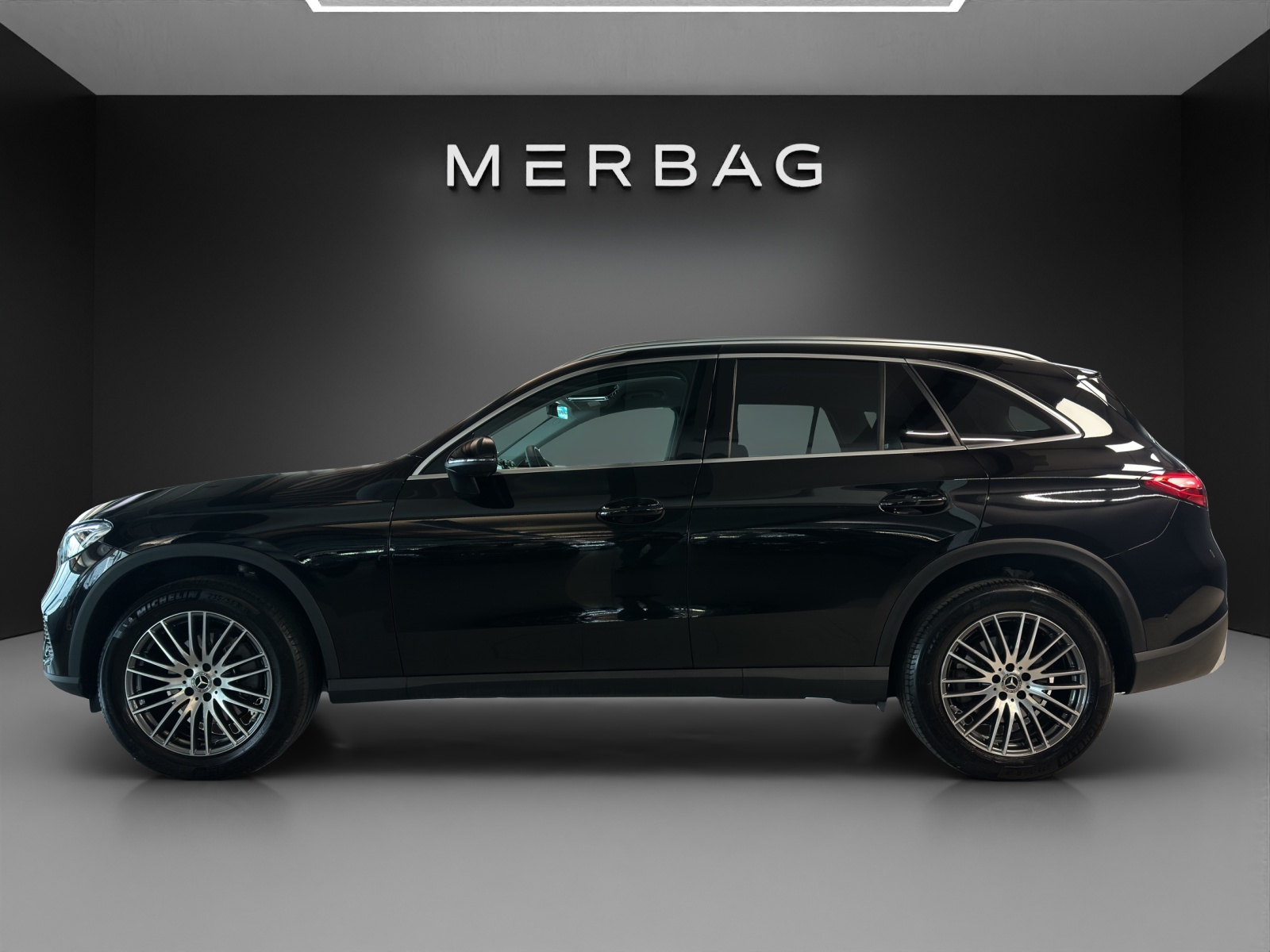 MERCEDES-BENZ GLC 200 4Matic 9G-Tronic-image-2
