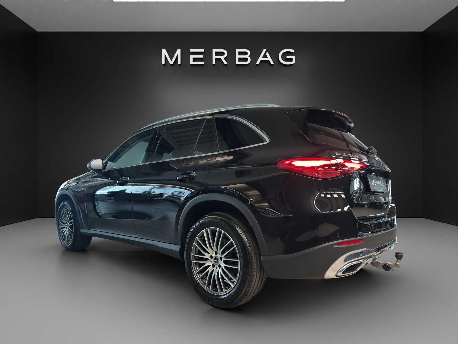 MERCEDES-BENZ GLC 200 4Matic 9G-Tronic-image-3