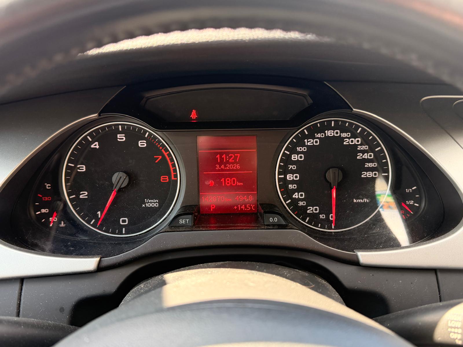 AUDI A4 1.8 TFSI Automat | Leder | Fahrbar | Bastler/Export-image-17