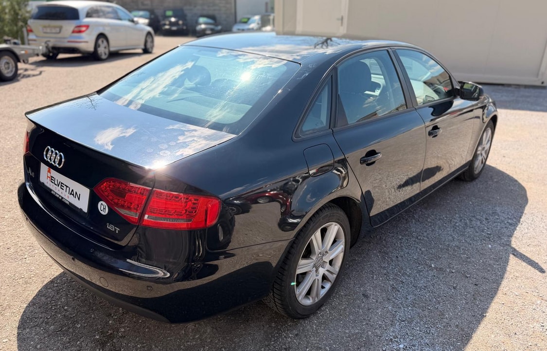 AUDI A4 1.8 TFSI Automat | Leder | Fahrbar | Bastler/Export-showroom-element-2