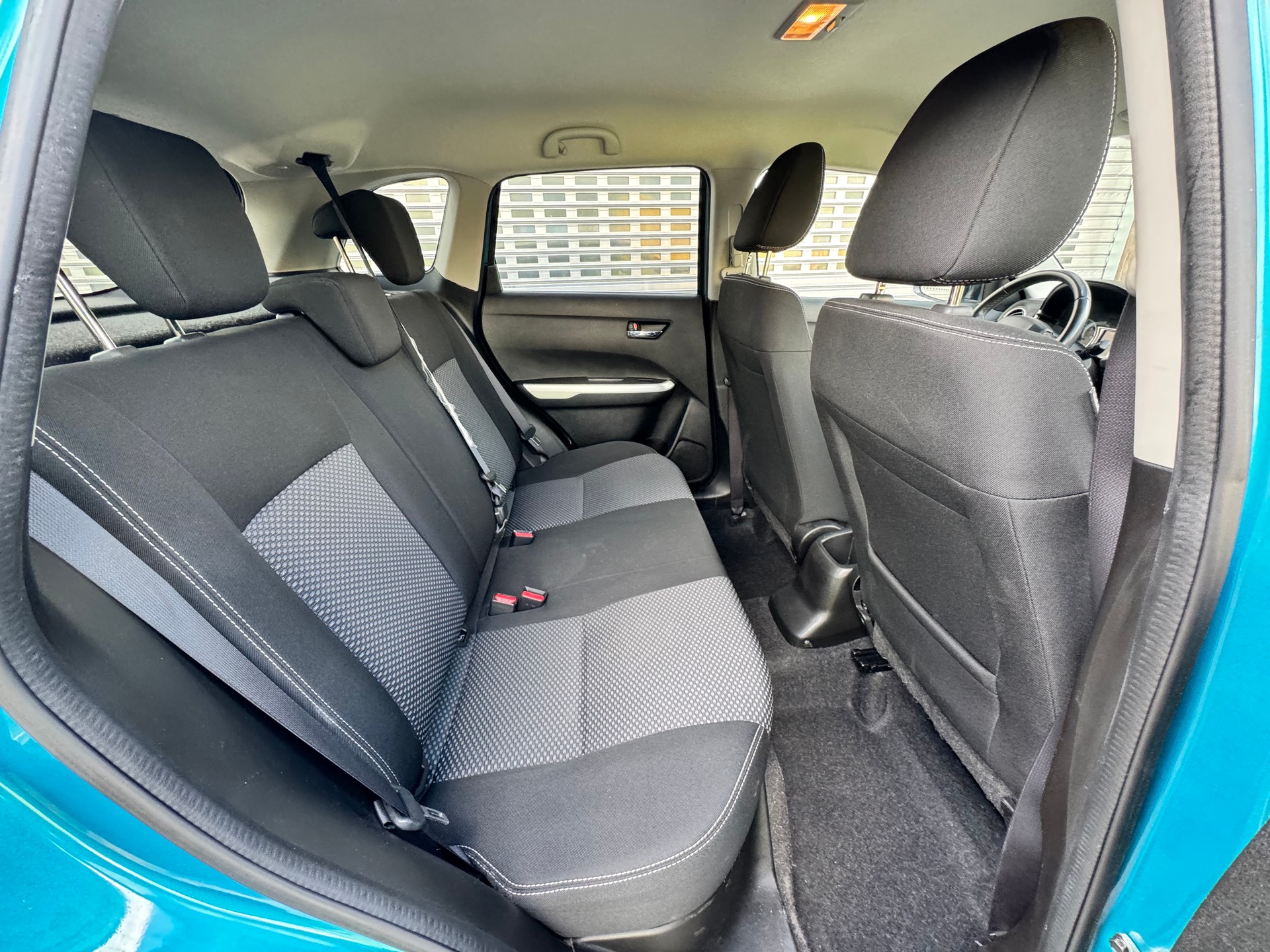 SUZUKI Vitara 1.6 TD Compact Top-image-12