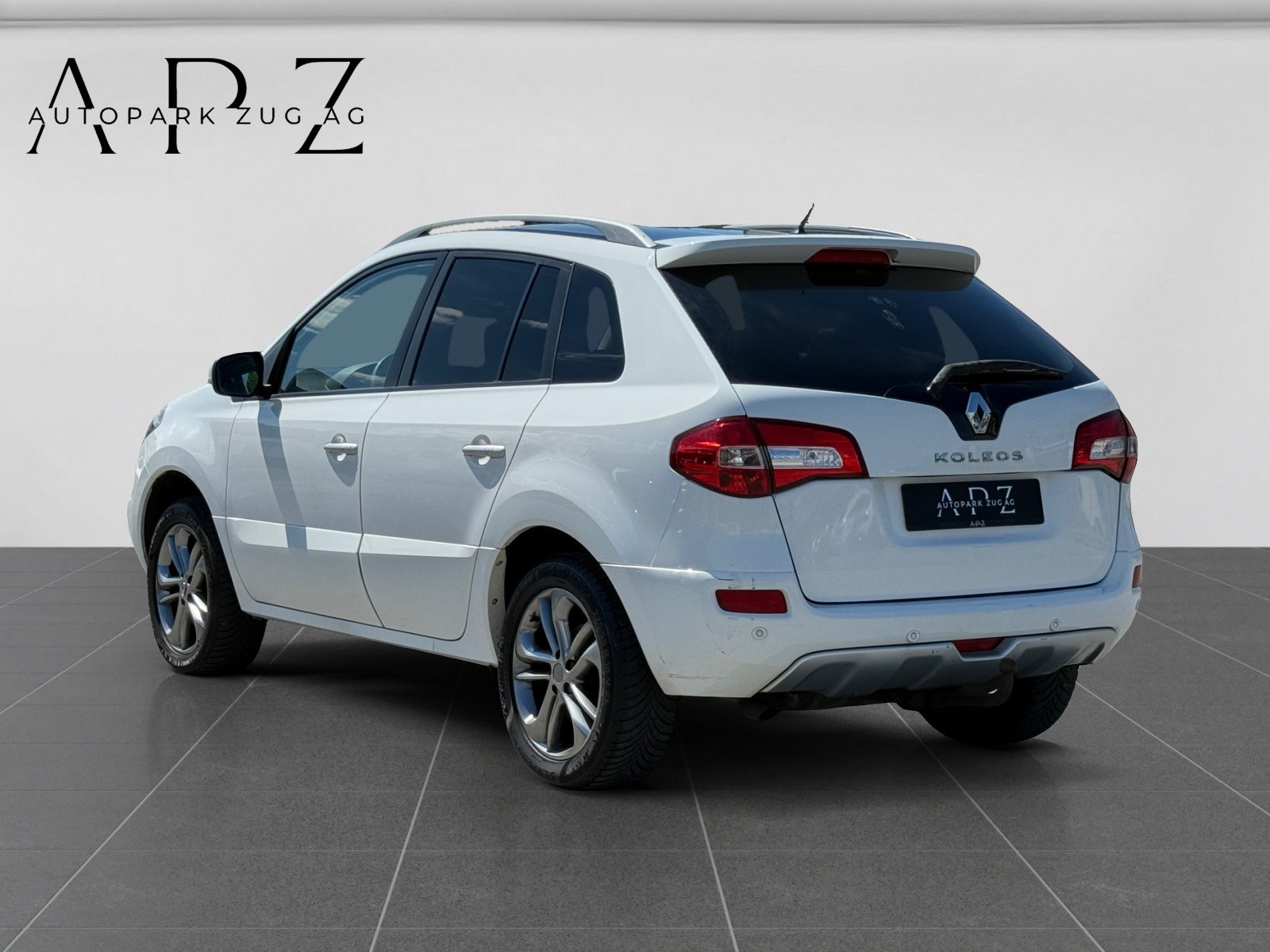 RENAULT Koleos 2.5 Expression 4x4-image-6