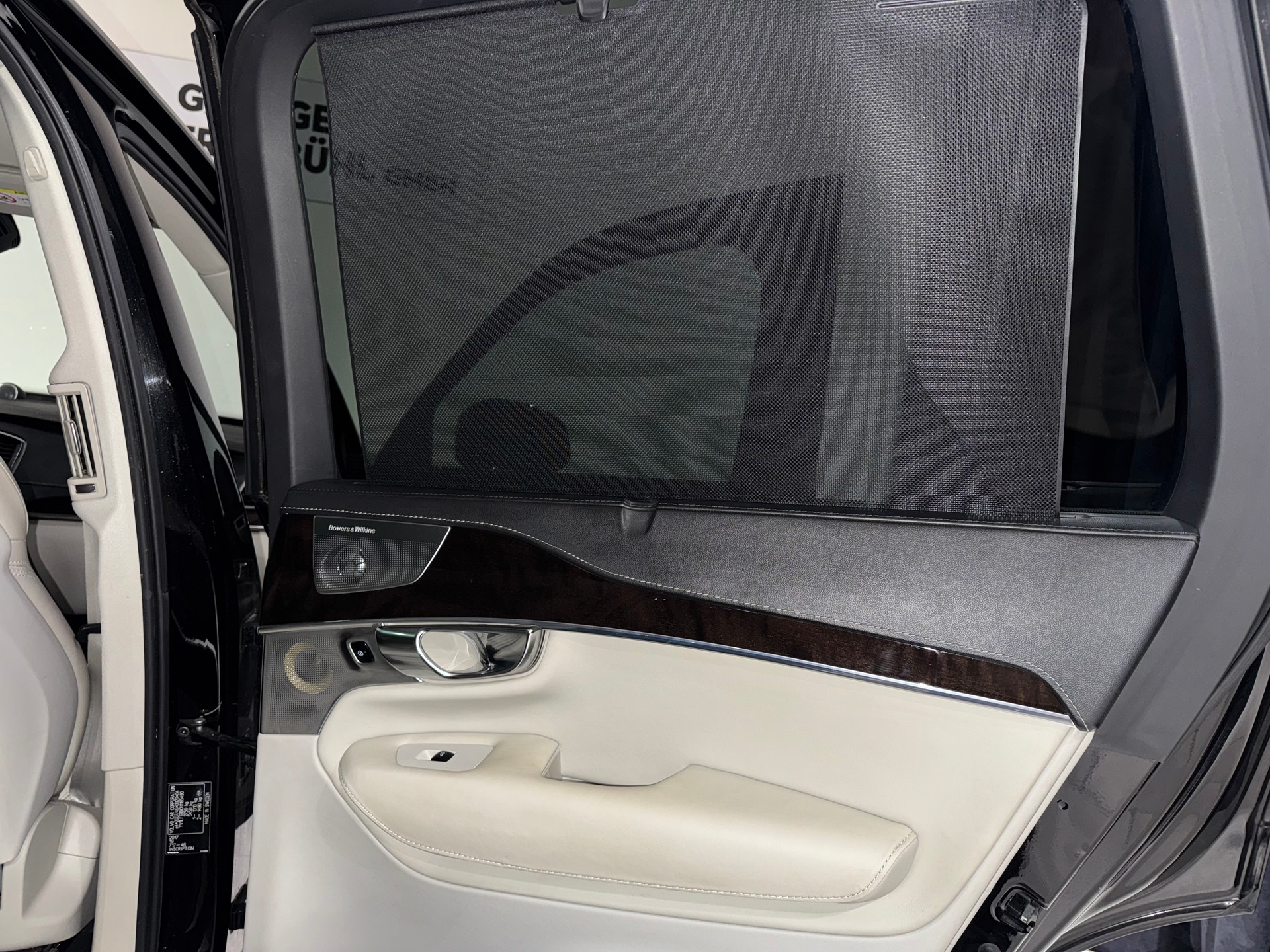 VOLVO XC90 D5 AWD Inscription Geartronic | 7Pl | CH |-image-14
