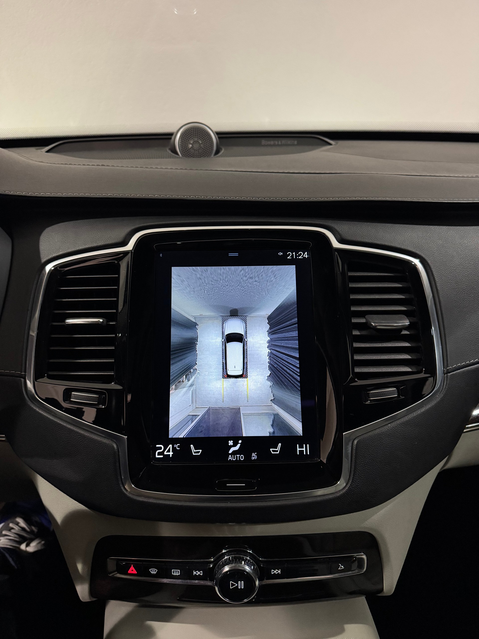 VOLVO XC90 D5 AWD Inscription Geartronic | 7Pl | CH |-image-19