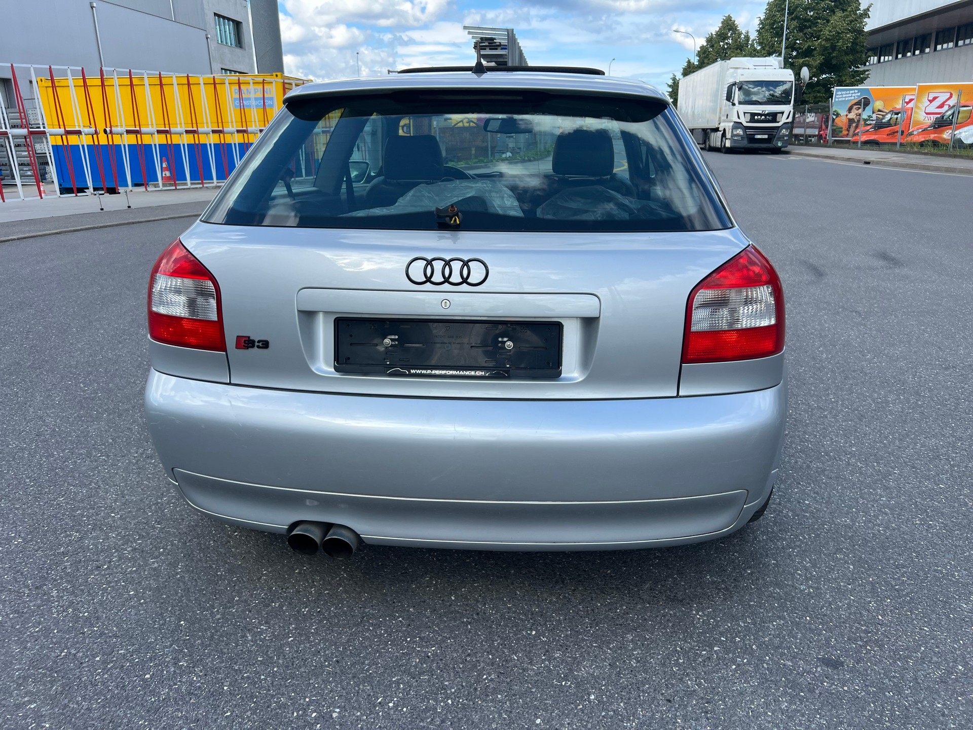 AUDI S3 quattro-image-4