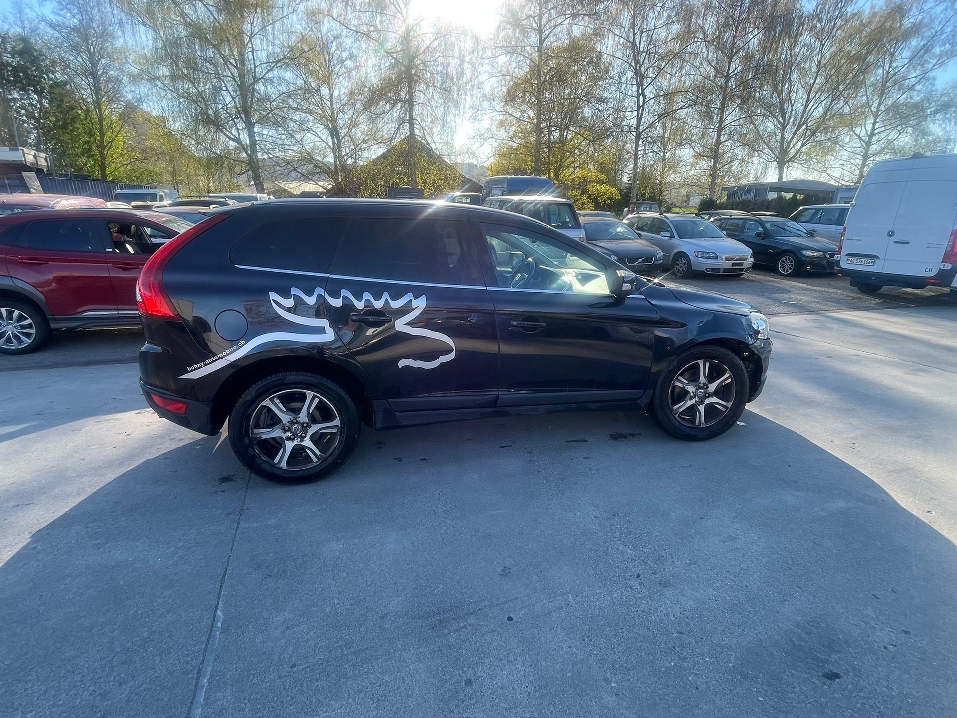 VOLVO XC60 D5 AWD Summum Geartronic-image-6