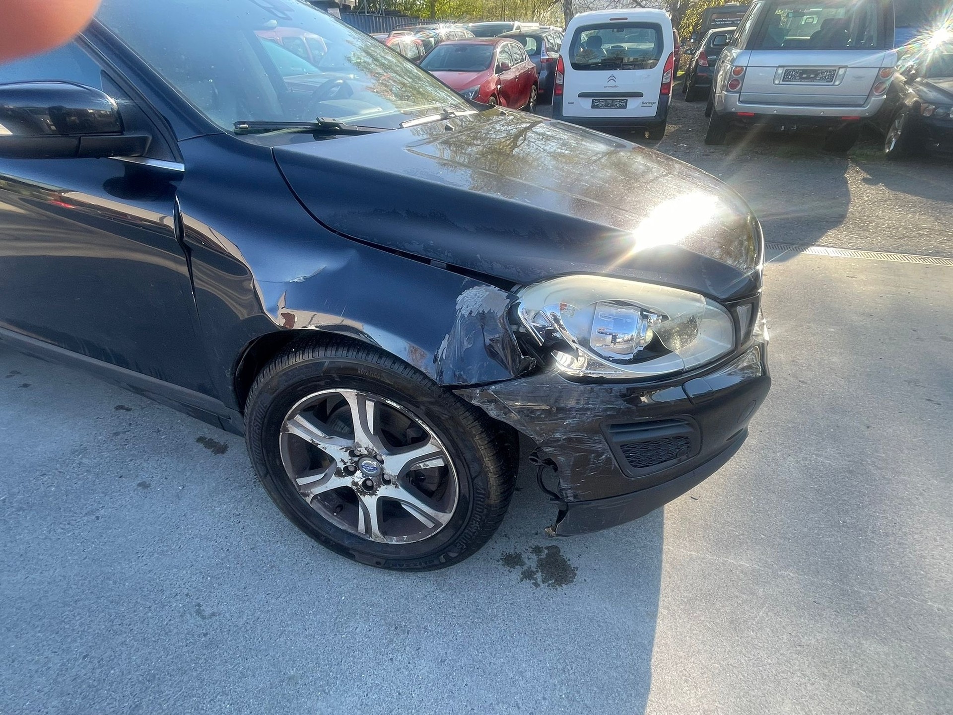 VOLVO XC60 D5 AWD Summum Geartronic-image-8