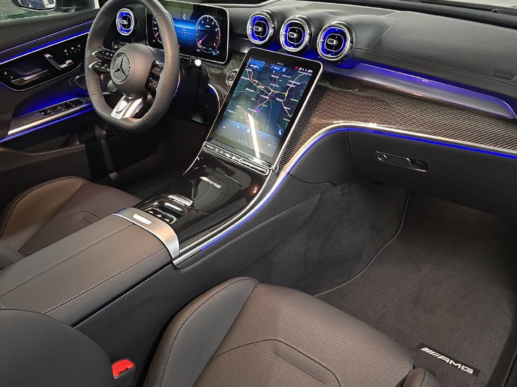 MERCEDES-BENZ CLE 53 AMG 4Matic+ Cabriolet-image-10