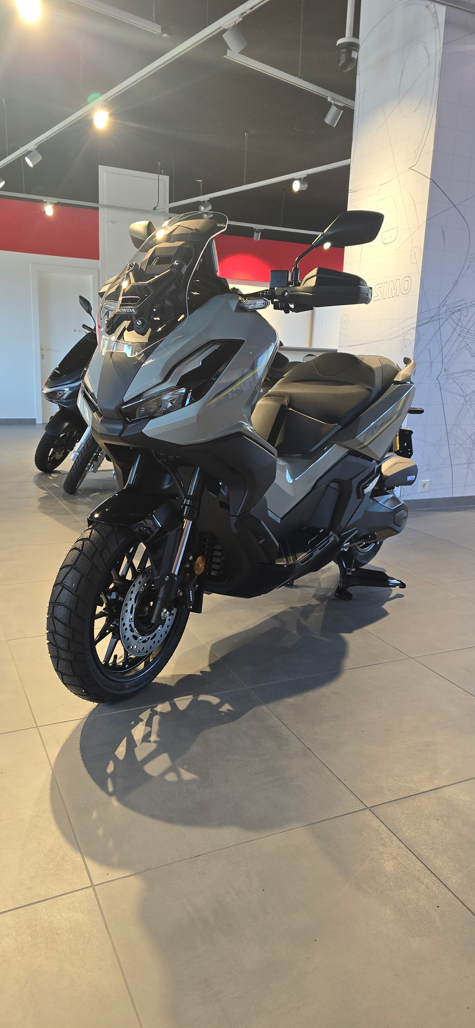 HONDA ADV 350-image-0