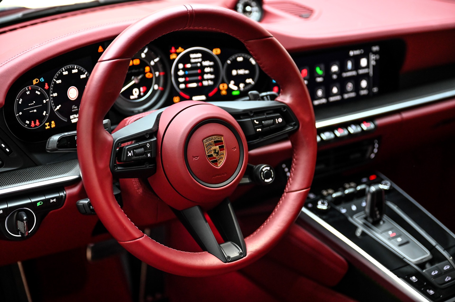 PORSCHE 911 Turbo S PDK-image-24