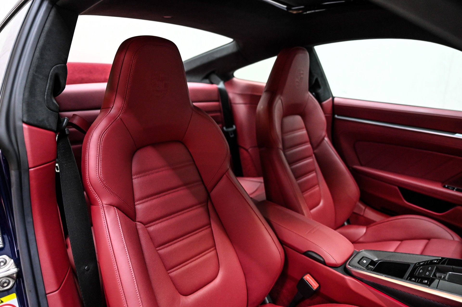 PORSCHE 911 Turbo S PDK-image-19