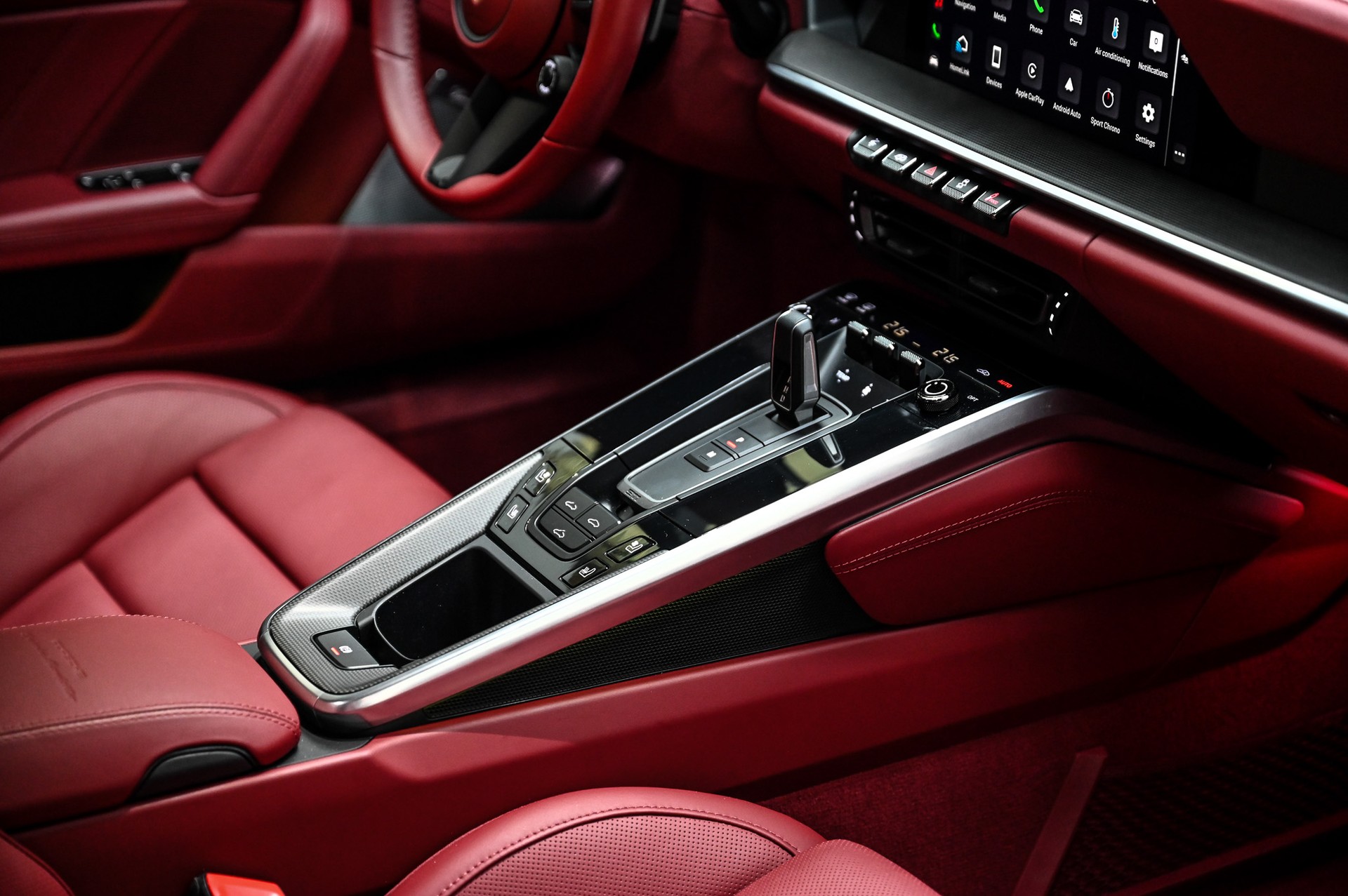 PORSCHE 911 Turbo S PDK-image-34