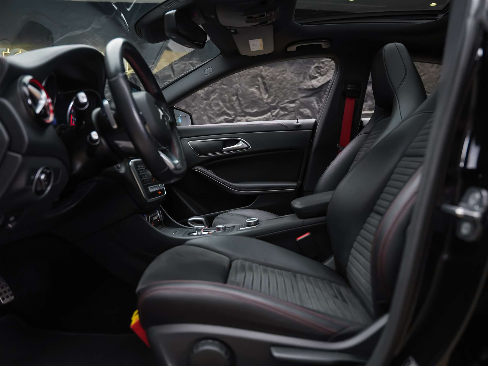 MERCEDES-BENZ CLA Shooting Brake 45 AMG 4Matic Speedshift *Facelift*Panorama*Sitzheizung*-image-9