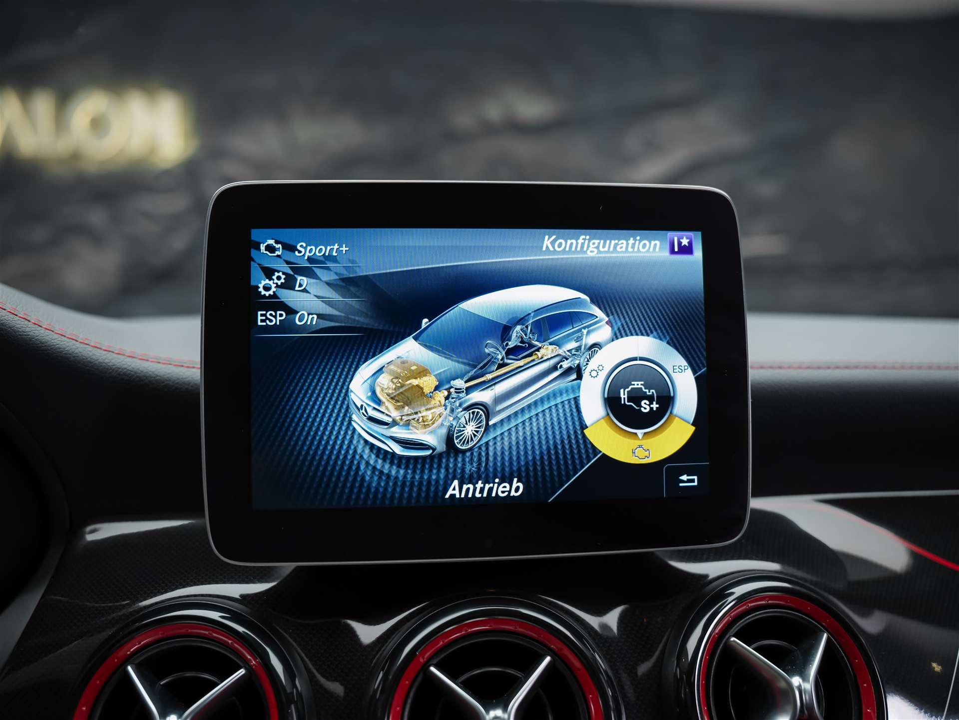 MERCEDES-BENZ CLA Shooting Brake 45 AMG 4Matic Speedshift *Facelift*Panorama*Sitzheizung*-image-34