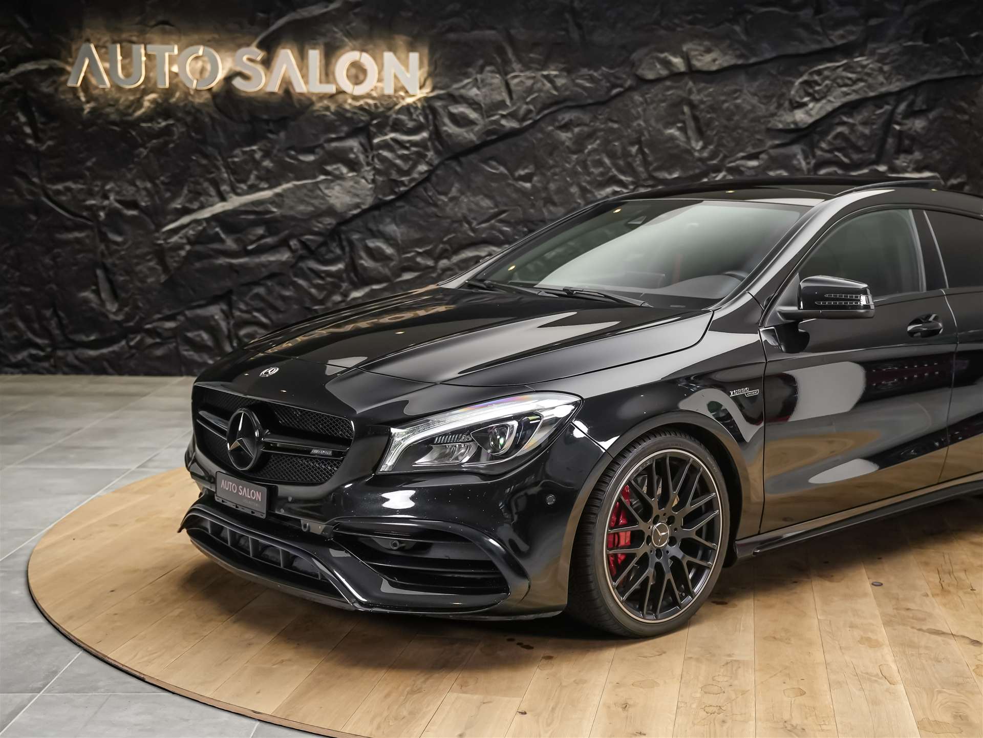 MERCEDES-BENZ CLA Shooting Brake 45 AMG 4Matic Speedshift *Facelift*Panorama*Sitzheizung*-image-13