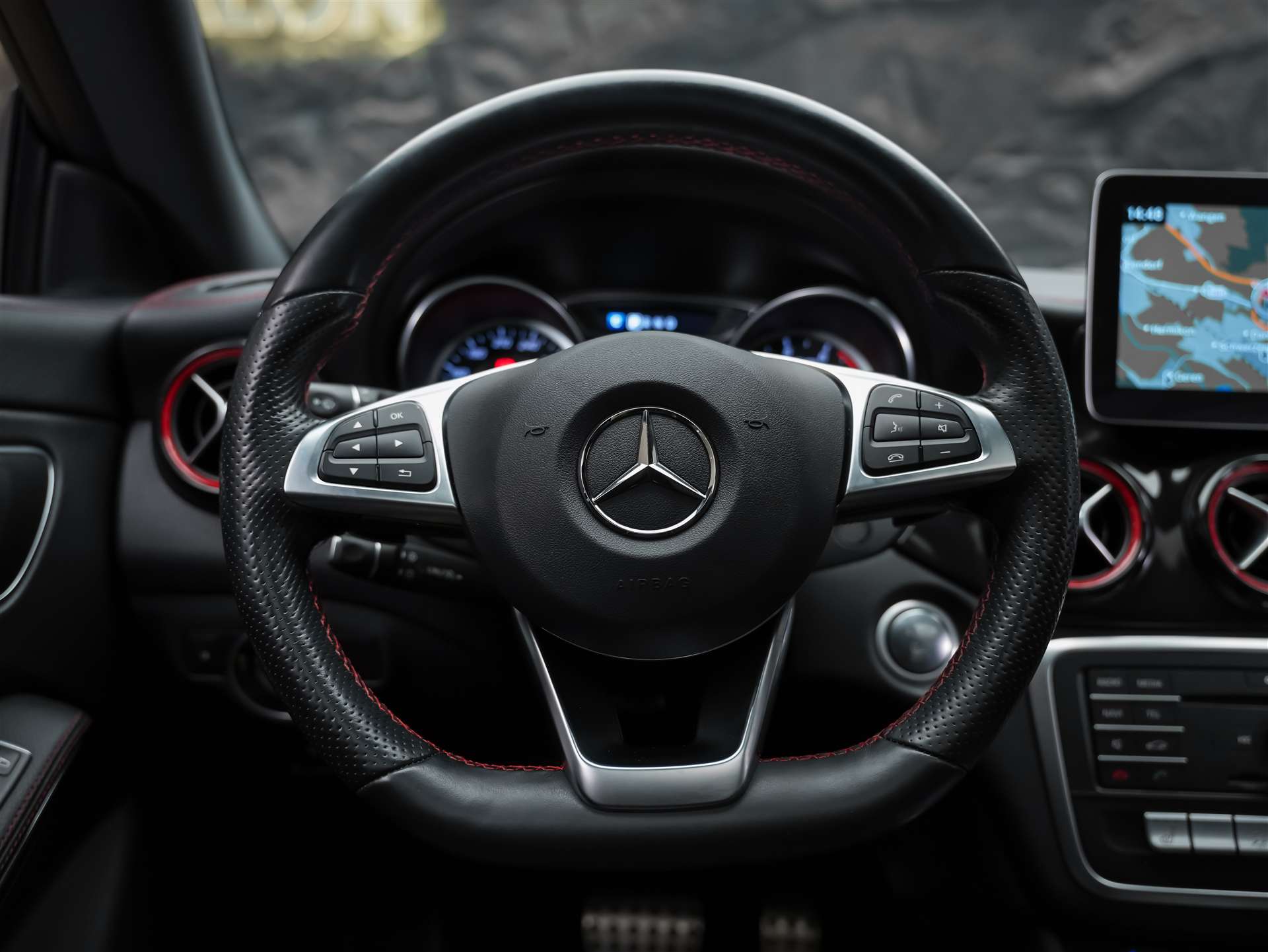 MERCEDES-BENZ CLA Shooting Brake 45 AMG 4Matic Speedshift *Facelift*Panorama*Sitzheizung*-image-27