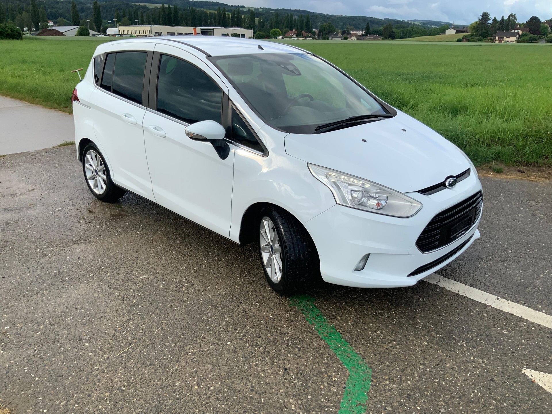 FORD B-Max 1.0i EcoB 100 Titanium S/S-showroom-element-2
