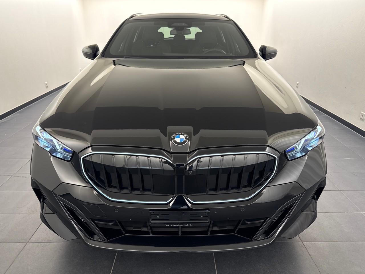 BMW 540d xDr 48V Tour M.S.Pro inkl. AHK & Standheizung-image-15