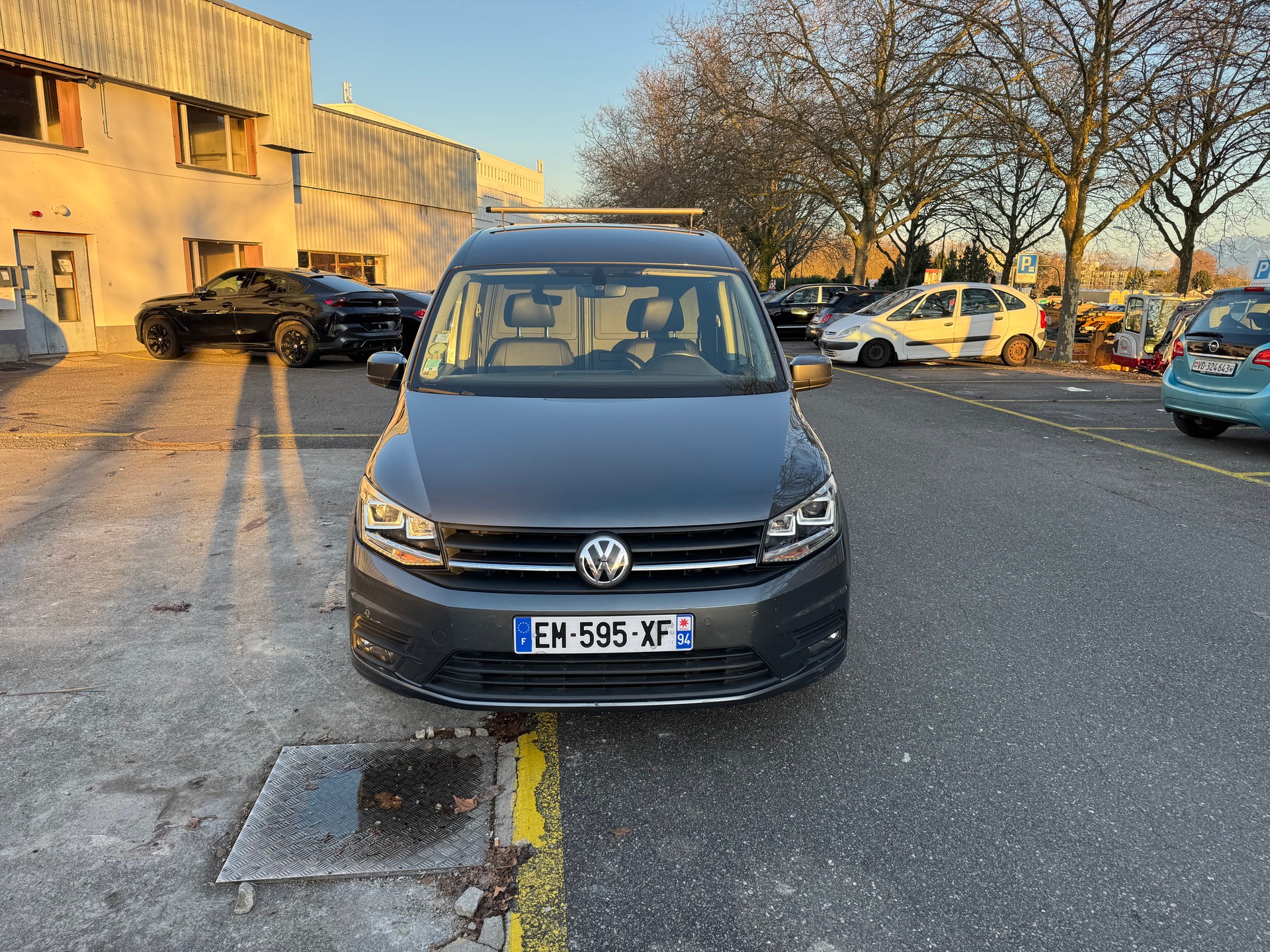 VW Caddy Maxi 2.0TDI BlueMotion Technology DSG-showroom-element-2