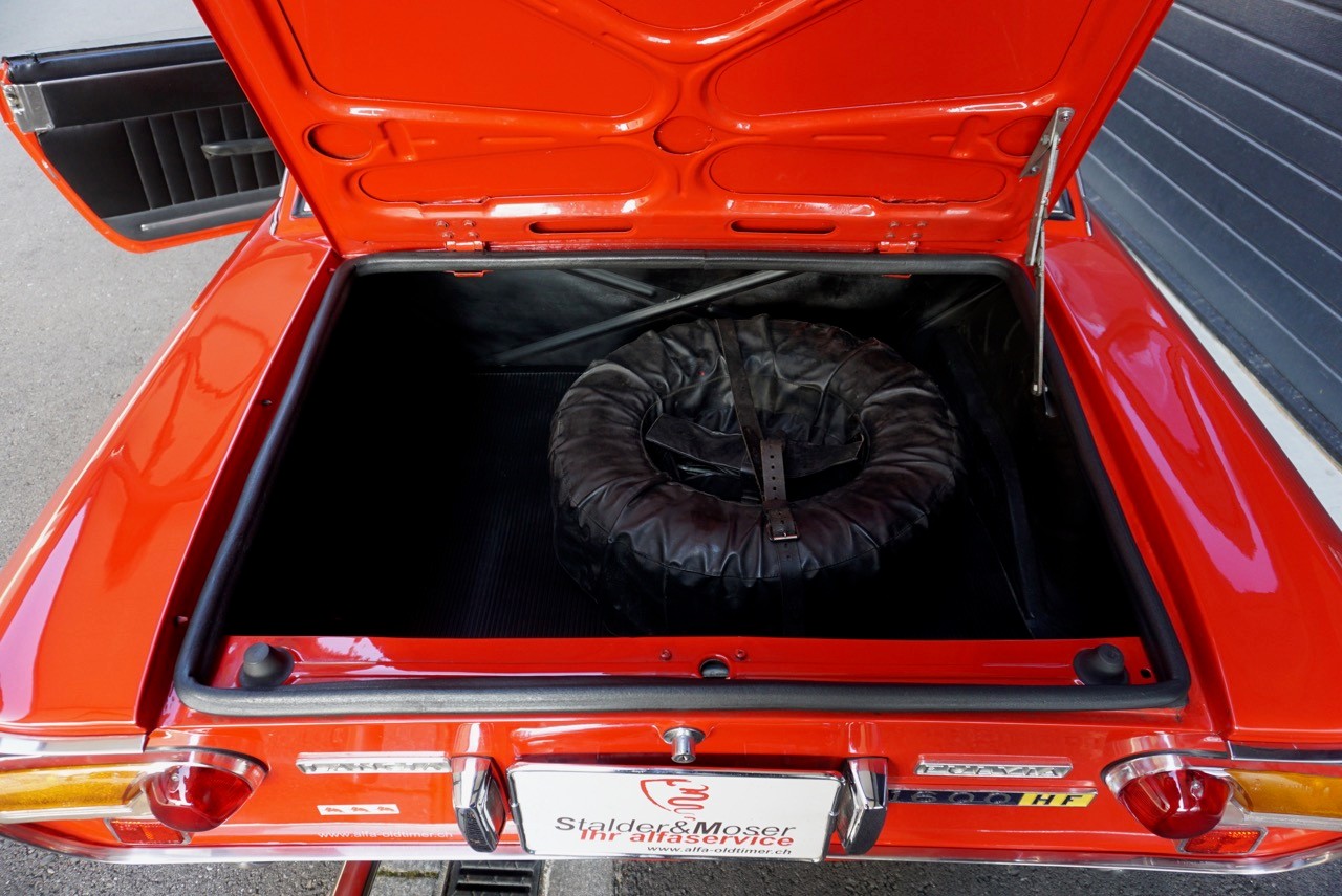 LANCIA Fulvia 1600 HF-image-14
