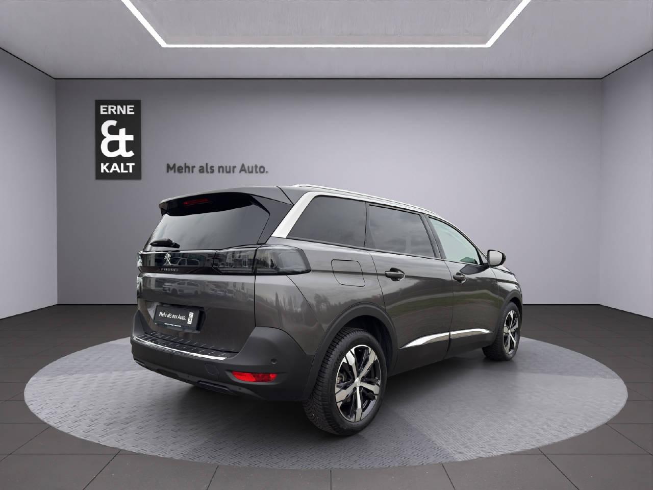 PEUGEOT 5008 1.2 PureTech Allure Pack-image-3