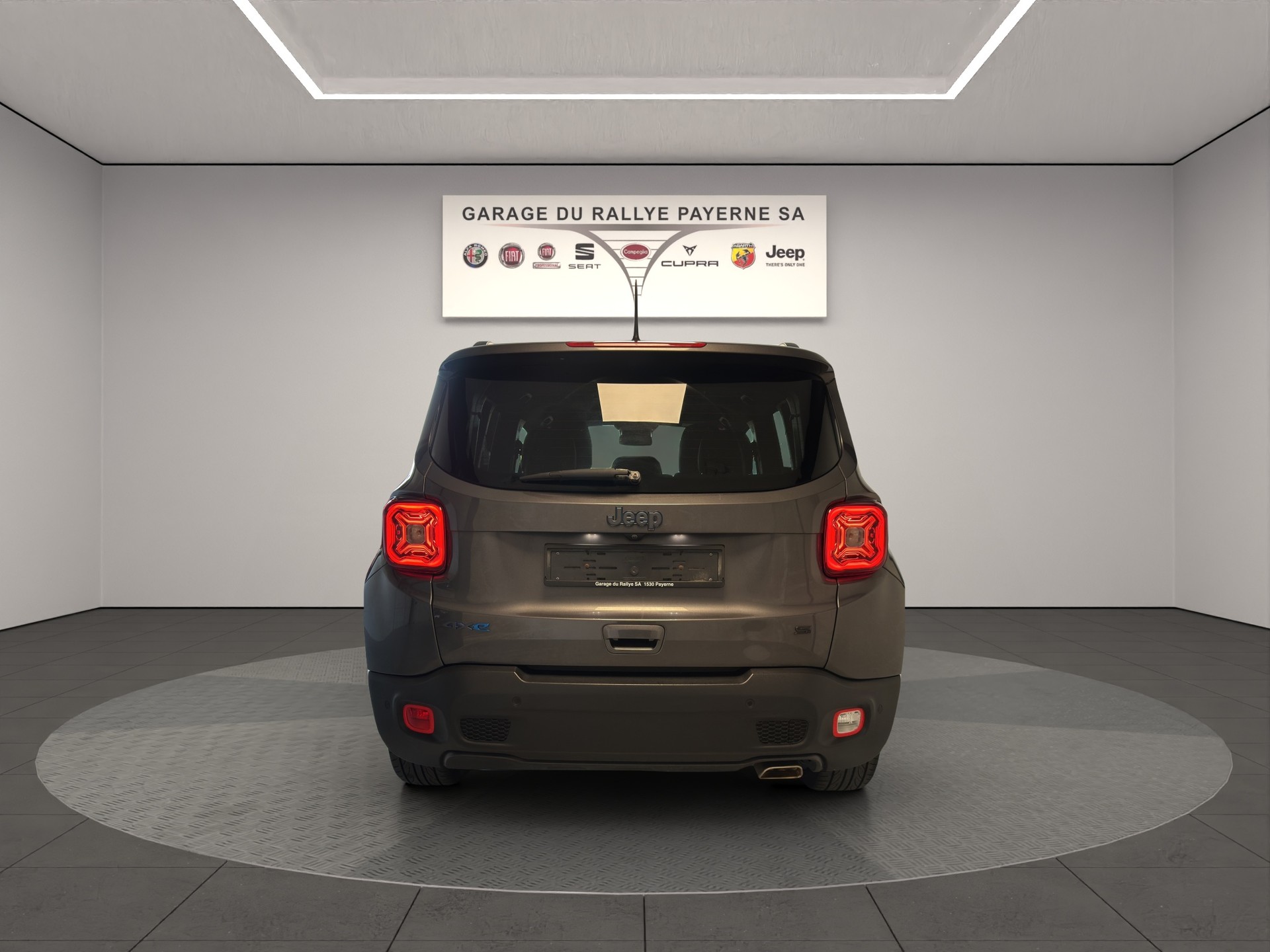JEEP Renegade 1.3 T PHEV S AWD-showroom-element-3