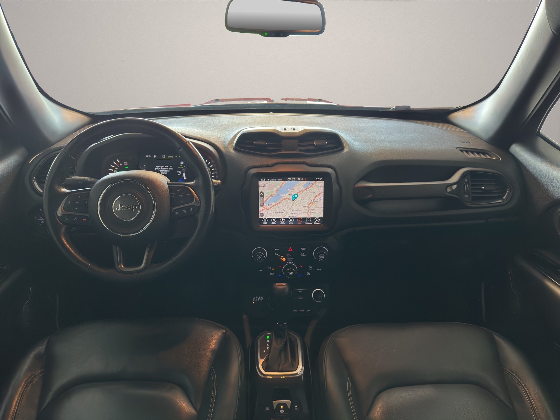 JEEP Renegade 1.3 T PHEV S AWD-image-11