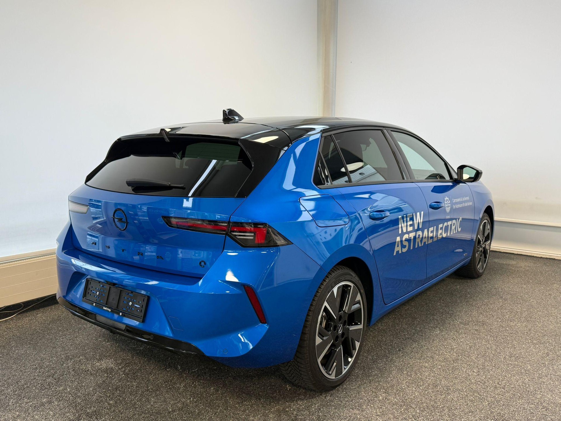 OPEL Astra-e Swiss Plus-image-4