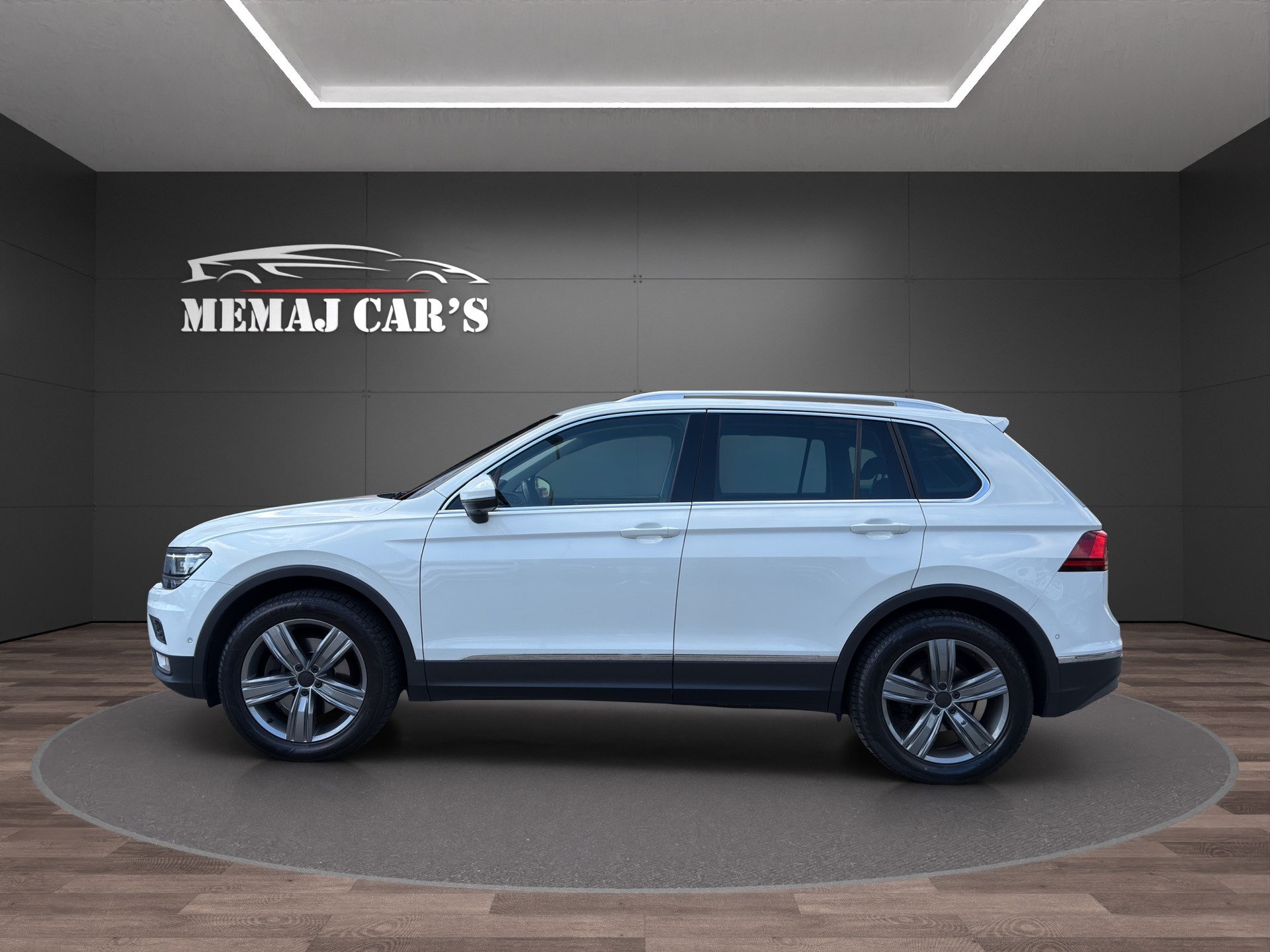 VW Tiguan 2.0TSI Highline 4Motion DSG-image-4