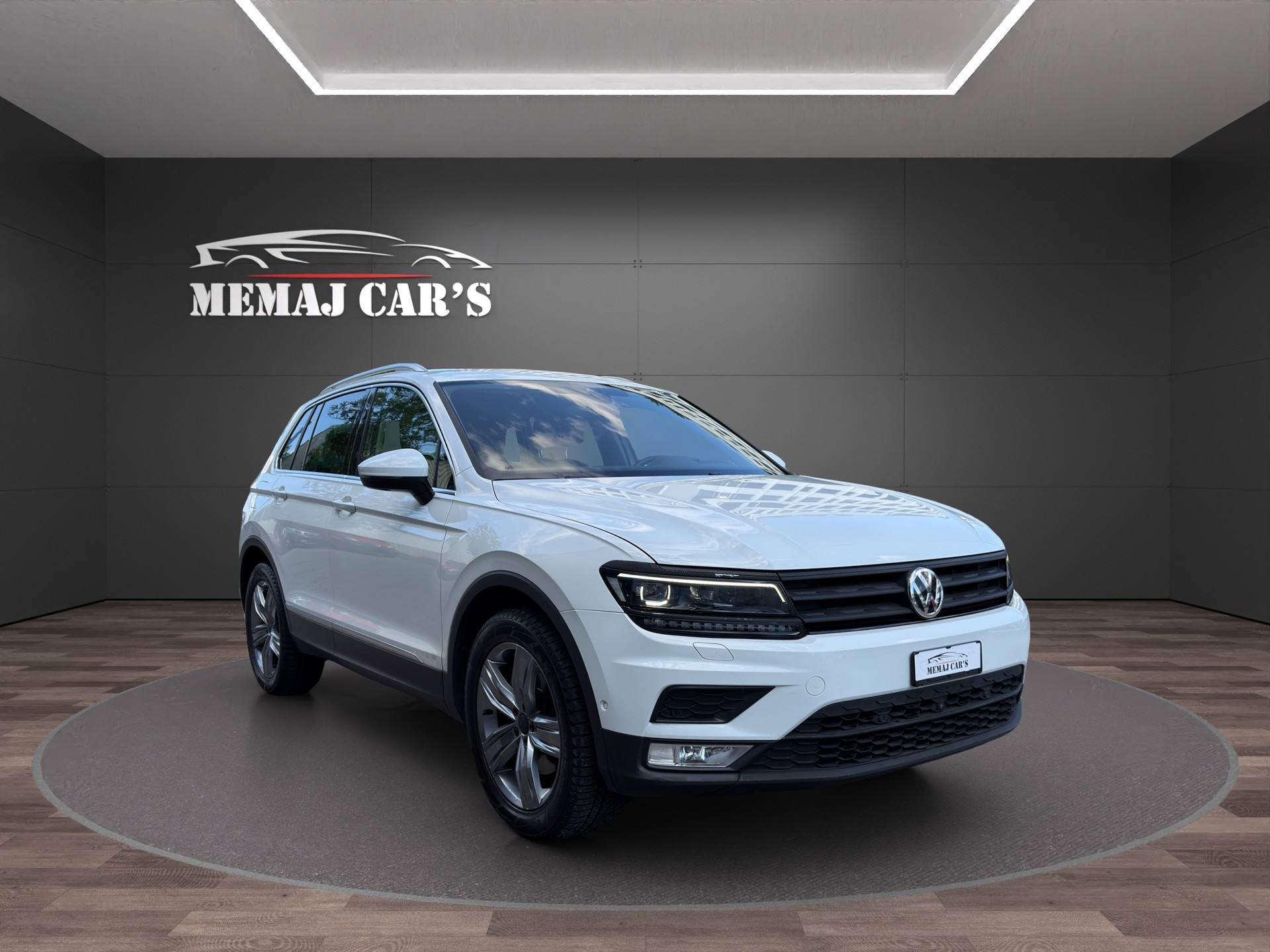 VW Tiguan 2.0TSI Highline 4Motion DSG-image-2